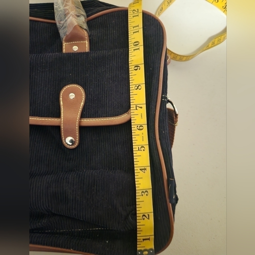 Nautica Travel Bag - Picture 8 of 8